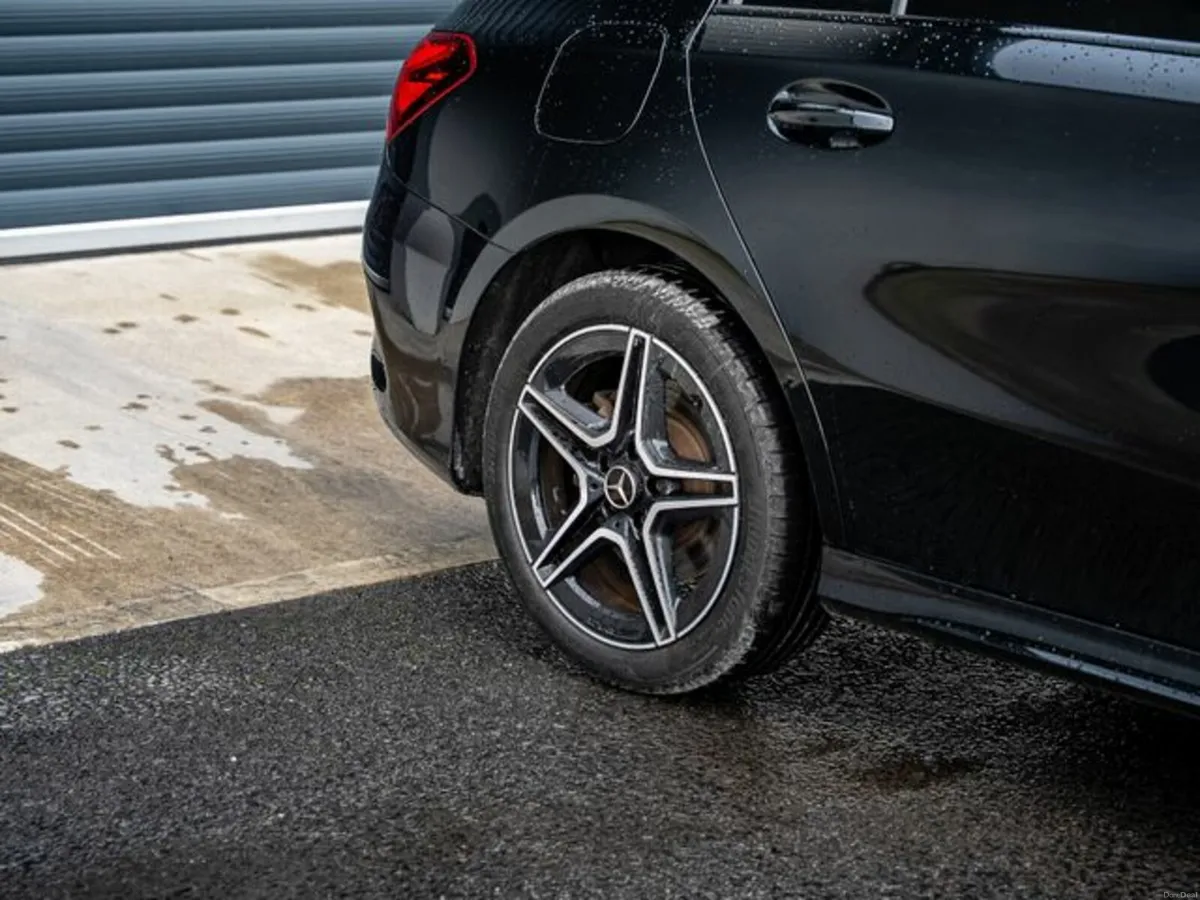 Mercedes-Benz A-Class A 250 E AMG LINE EDITION - Image 3