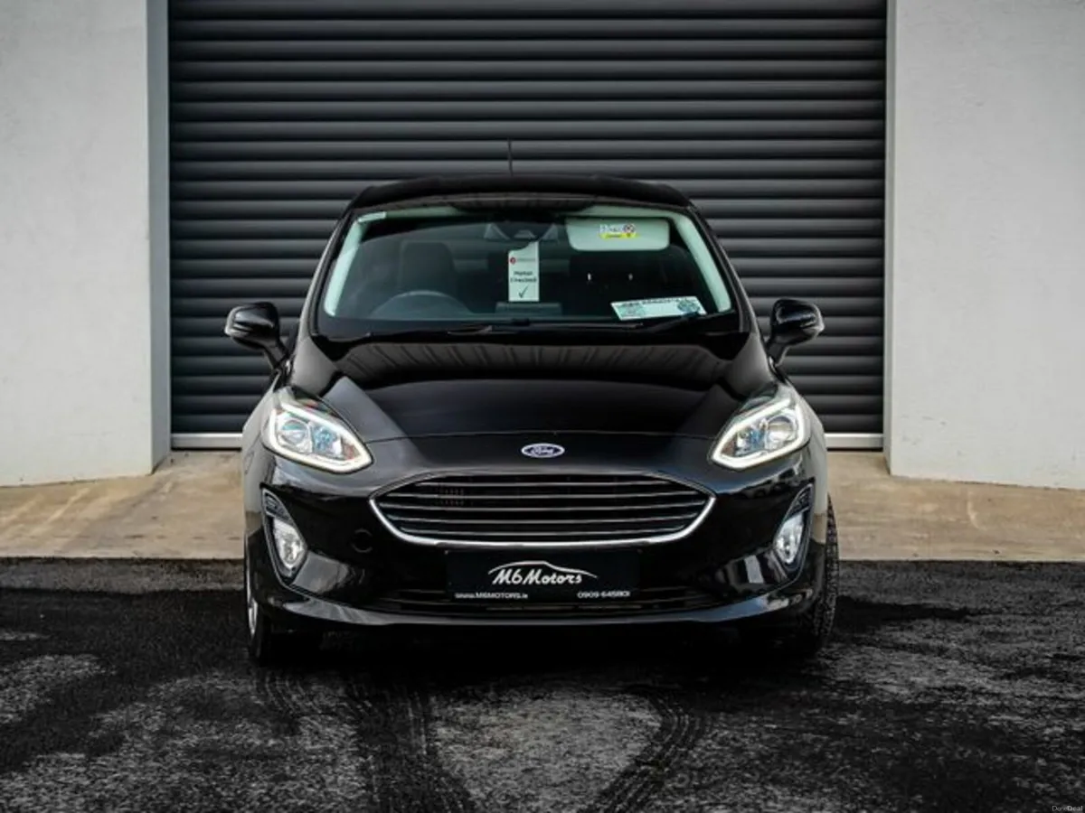 Ford Fiesta Titanium *One owner* - Image 2