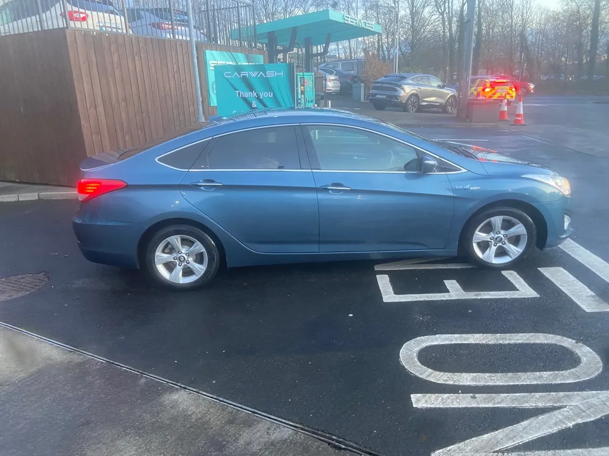 Hyundai i40 2013 - Image 4