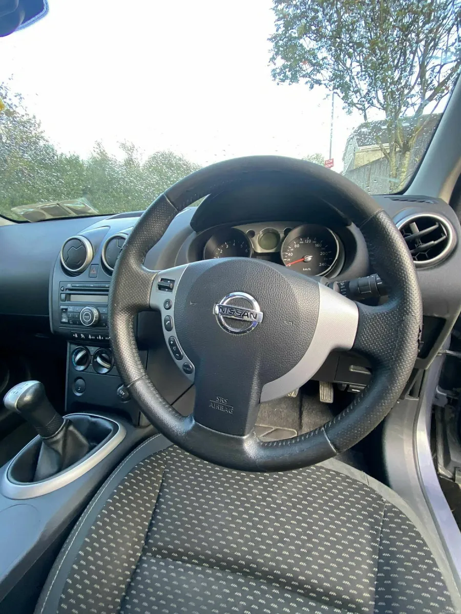 Nissan Qashqai 2009 - Image 2