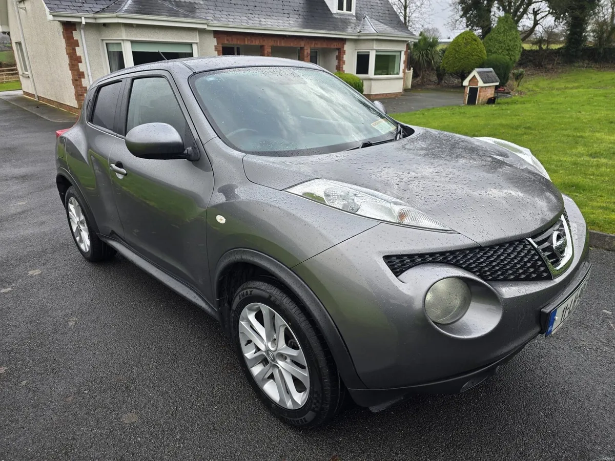 2011 Nissan Juke SPORT - Image 2