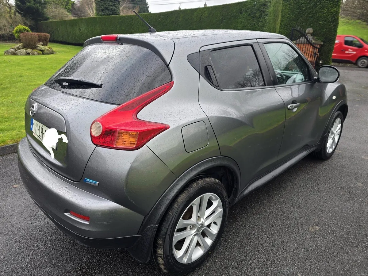 2011 Nissan Juke SPORT - Image 3
