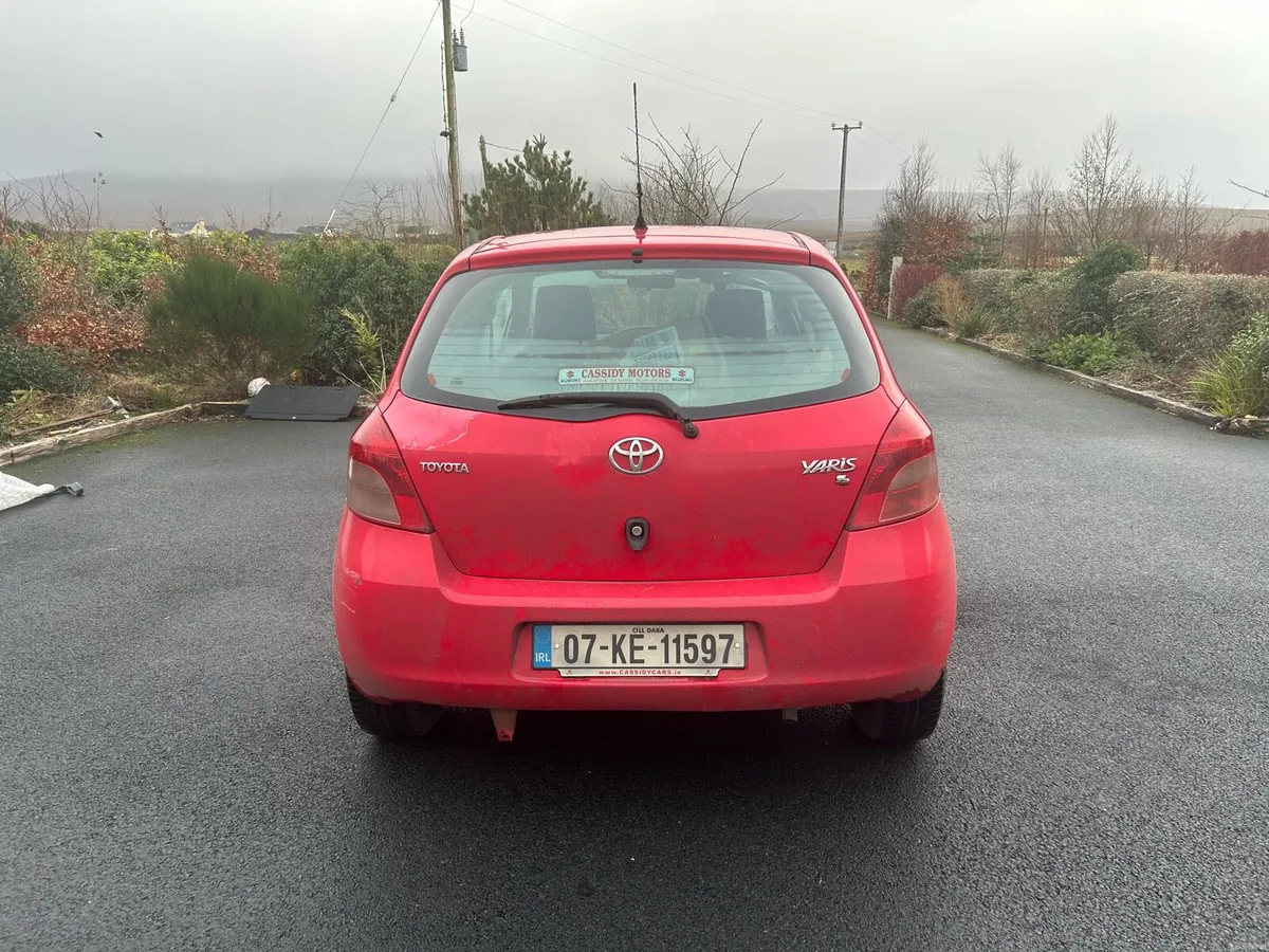 Toyota Yaris - Image 4