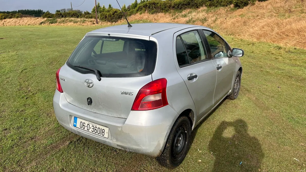 Toyota Yaris - Image 4