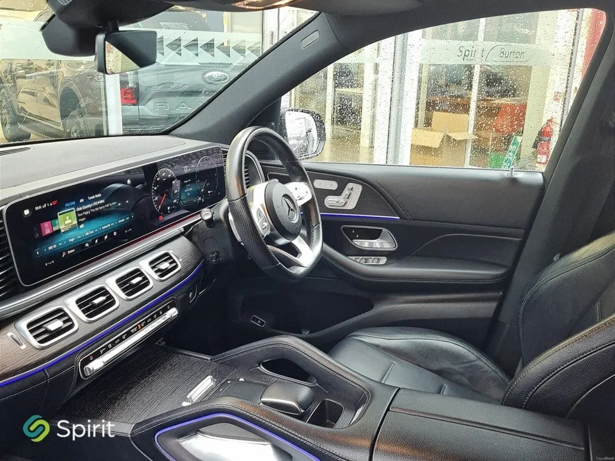 Mercedes-Benz GLE 350de 4WD AMG Line - Image 3