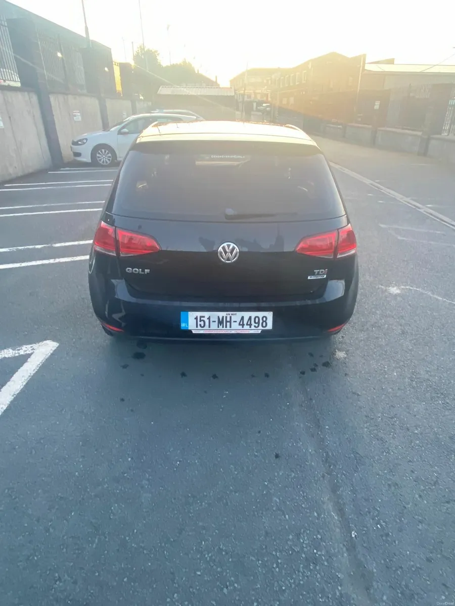 Volkswagen Golf 2015 - Image 2