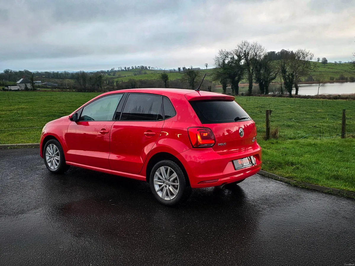 2015 Volkswagen Polo 1.2 AUTO - Image 2
