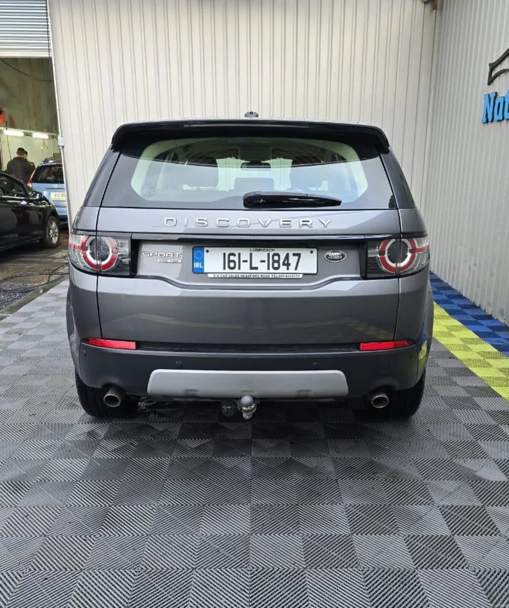 2016 Discovery Sport 2.0 TD4 HSE AUTOMATIC 5 Seat - Image 4