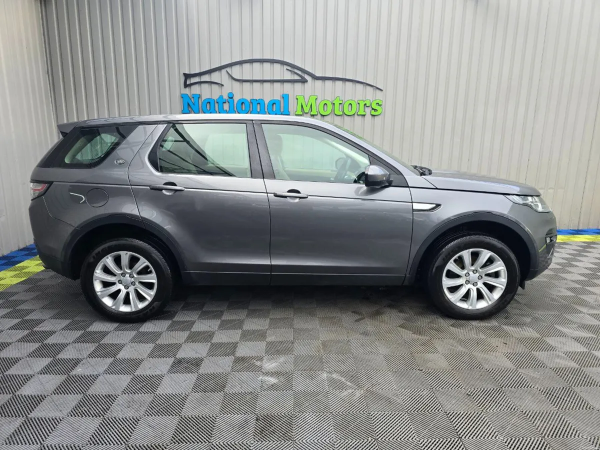 2016 Discovery Sport 2.0 TD4 HSE AUTOMATIC 5 Seat - Image 3