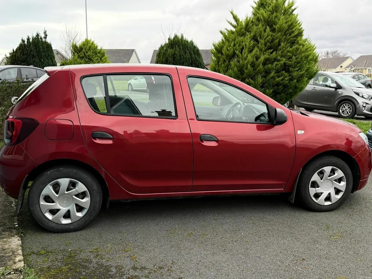 Dacia Sandero 2020 with low mileage (25 000 km) - Image 4