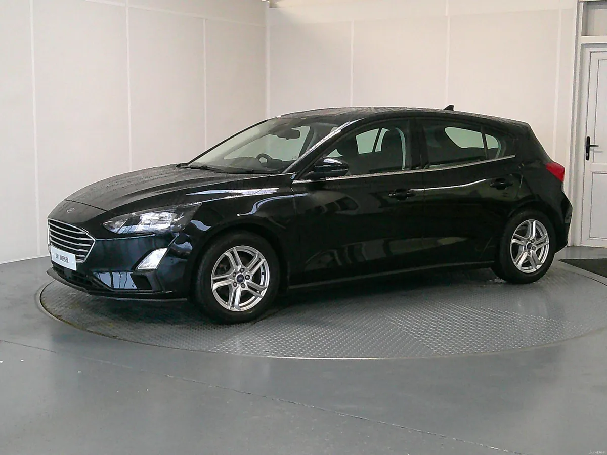 Ford Focus 2021 - Image 3