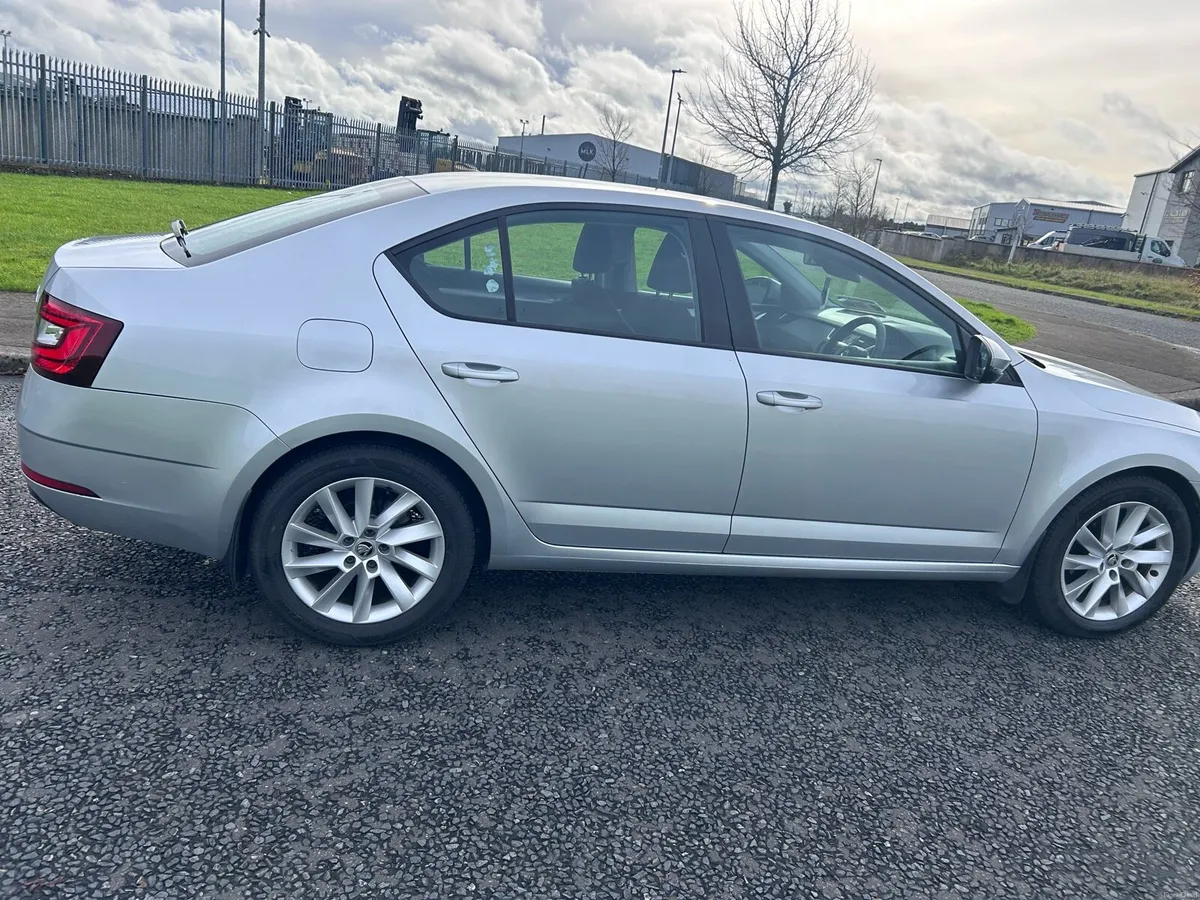 Skoda Octavia - Image 3