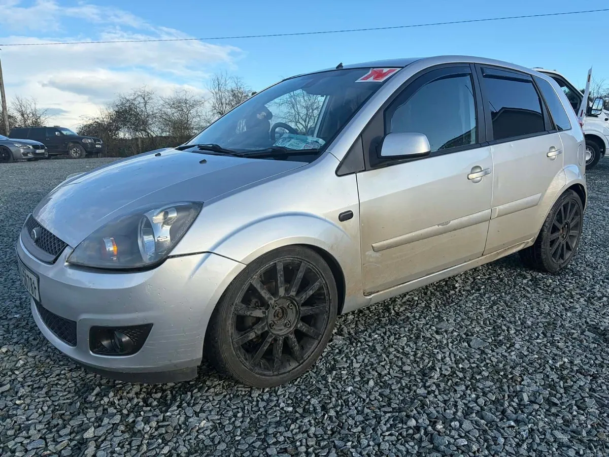 2008 Ford Fiesta - Image 1