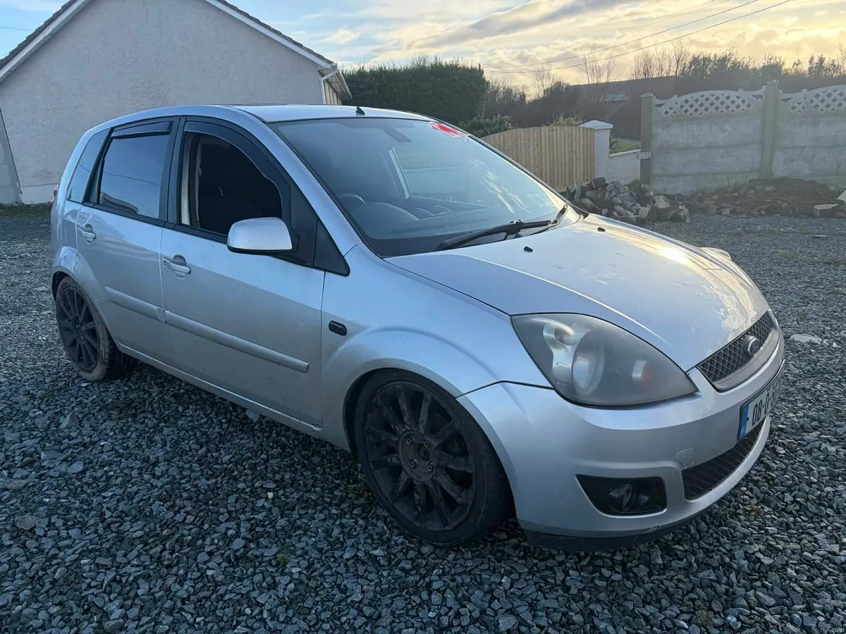 2008 Ford Fiesta - Image 4