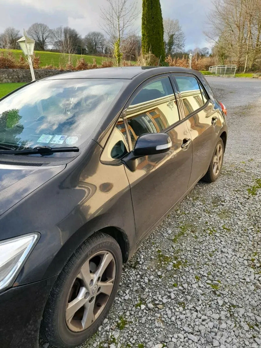 Toyota Auris - Image 3