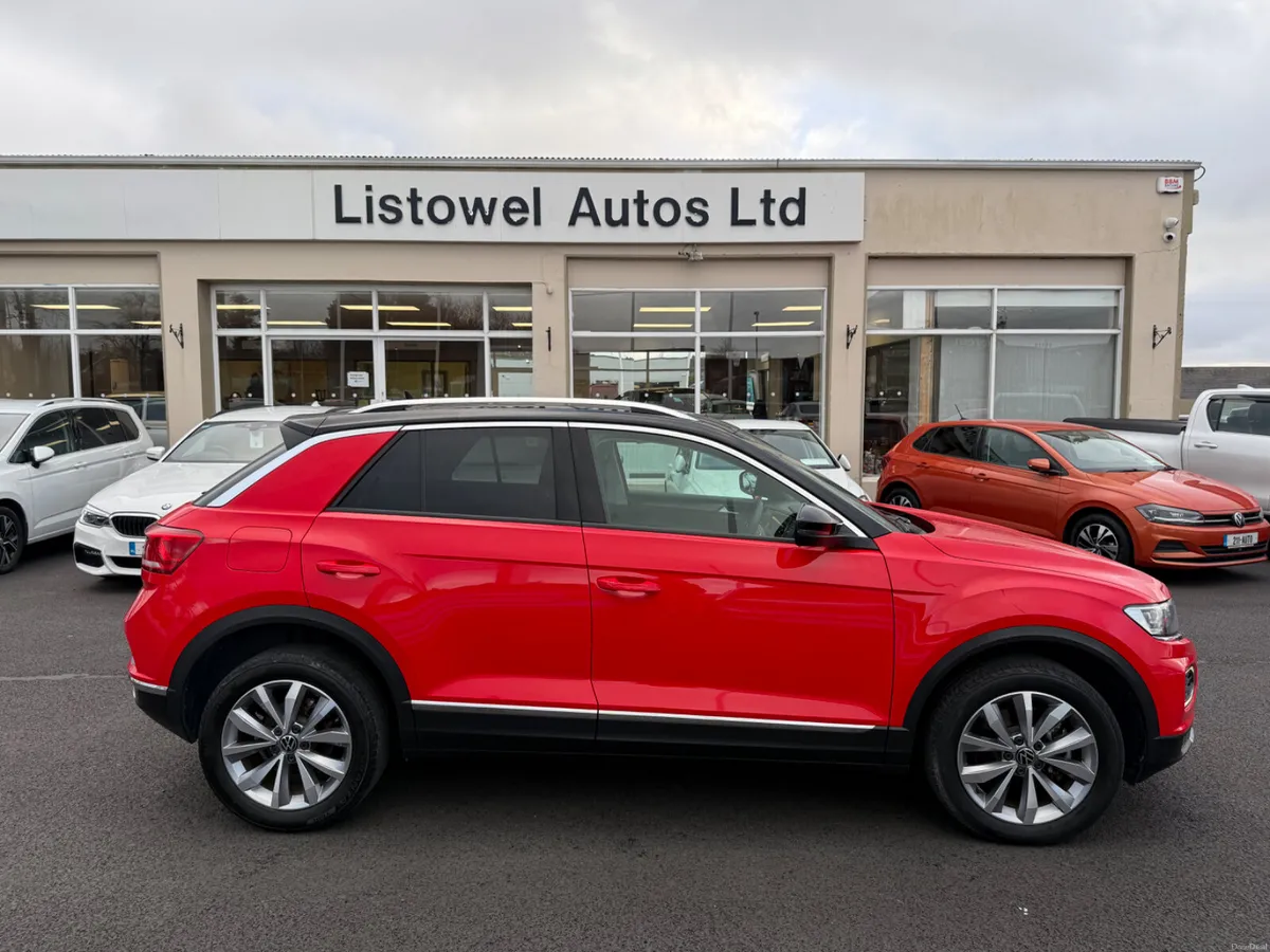 211 VW T-ROC STYLE DESIGN PACK 2.0TDI 150BHP - Image 1