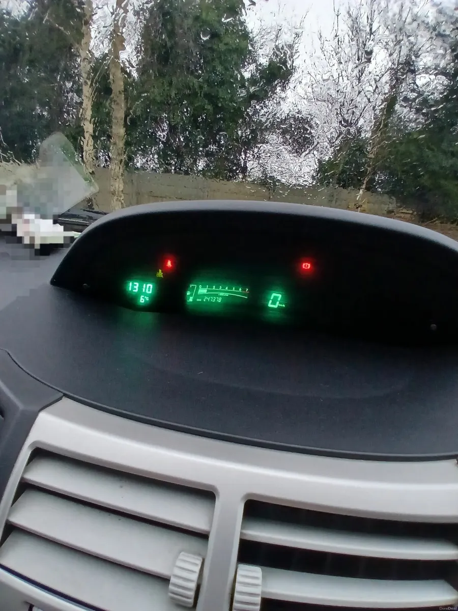 Toyota Yaris 2007 - Image 3