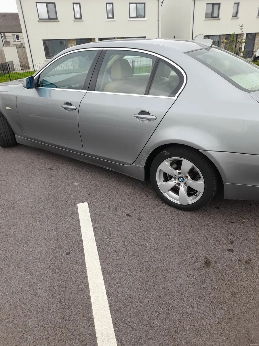 BMW 5-Series 2006 - Image 3