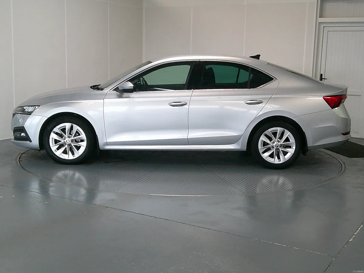 Skoda Octavia 2021 - Image 4