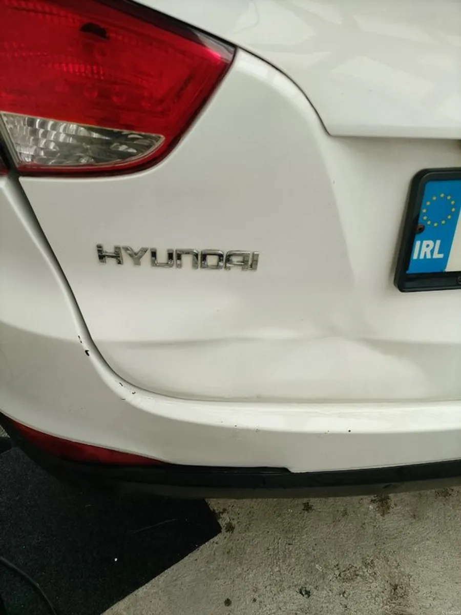 2012 Hyundai ix35 - Image 2