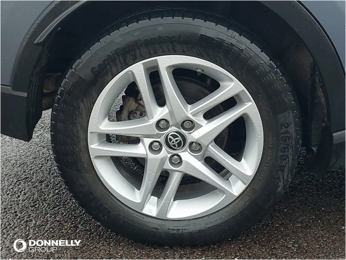 Toyota C-HR C-Hr Hatchback Icon - Image 4