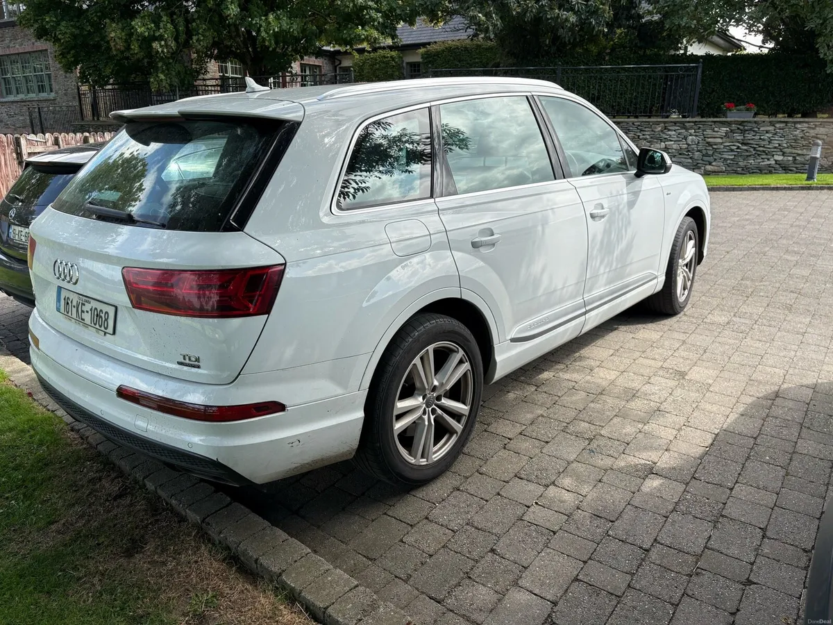 Audi Q7 S-Line 3.0 TDI - Image 3