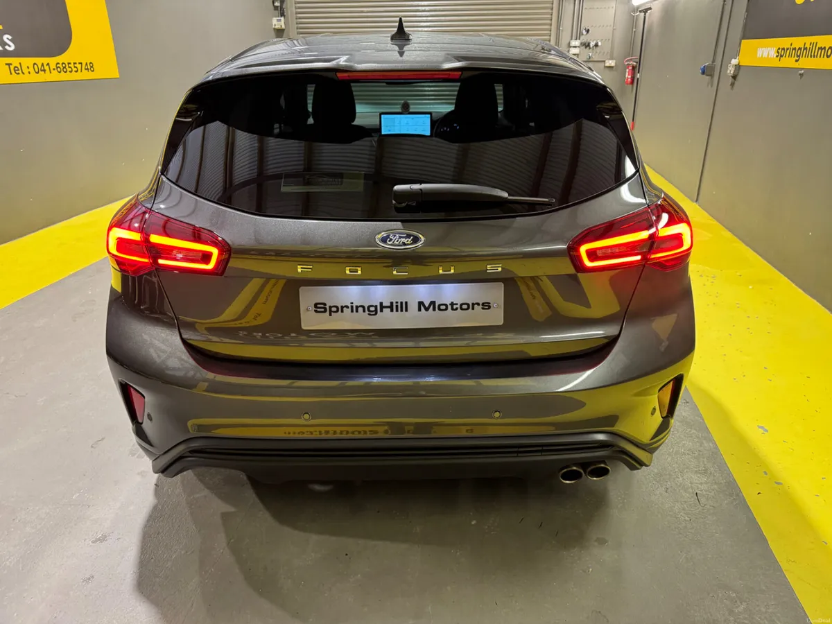 2025 Ford Focus 1.0T St-Line Petrol Hybrid  125ps - Image 6