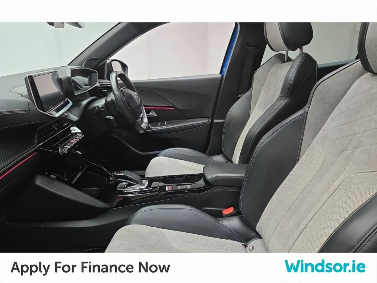 Peugeot 2008 GT Line 50 kWh EV - Image 4