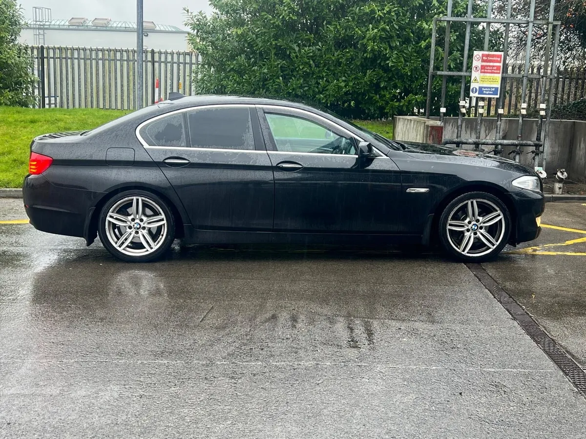 BMW 2012 F10 - Image 3