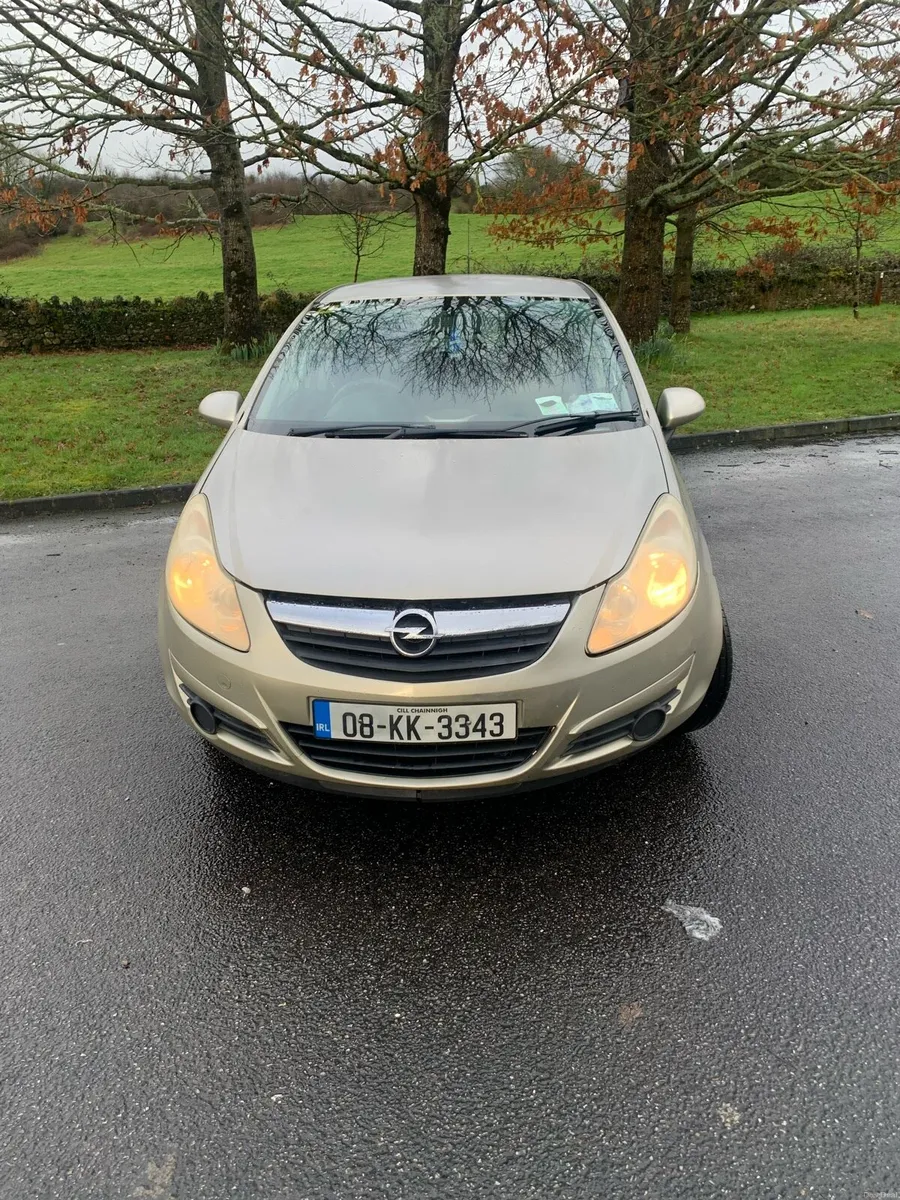 Opel Corsa, 1.2 low km taxed and tested - Image 1