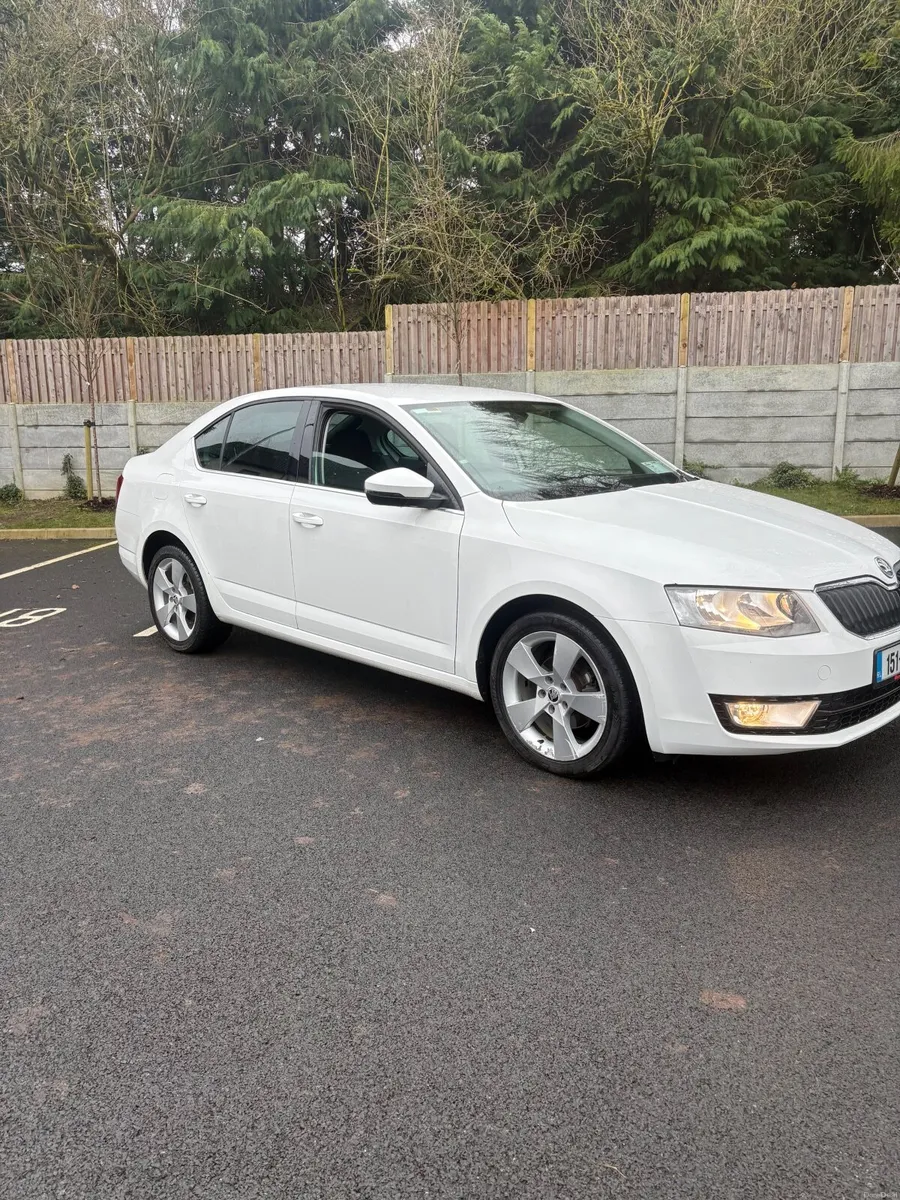Skoda Octavia 2015 - Image 1