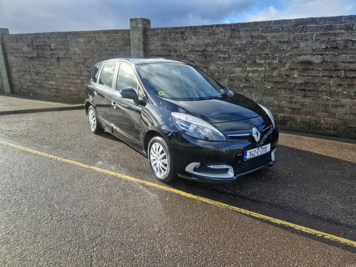 14 Grand Scenic **only 116kms** - Image 2