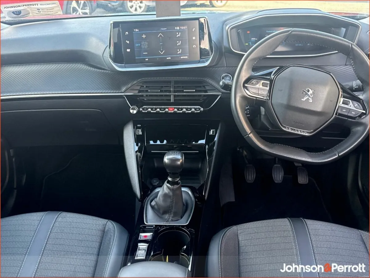 Peugeot 2008 ALLURE LIKE NEW CONDITION - Image 4