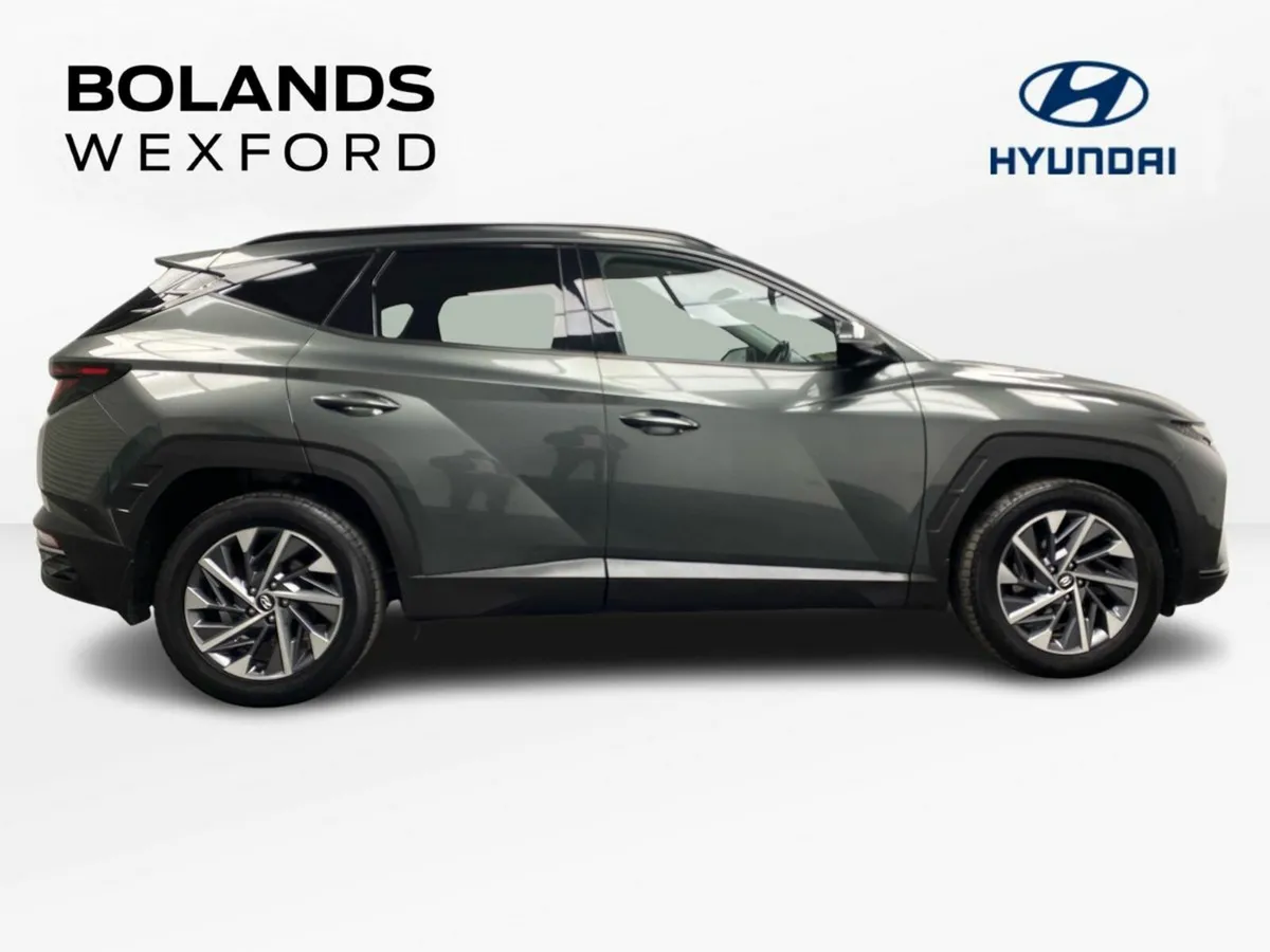 Hyundai Tucson 2WD Executive - Image 4