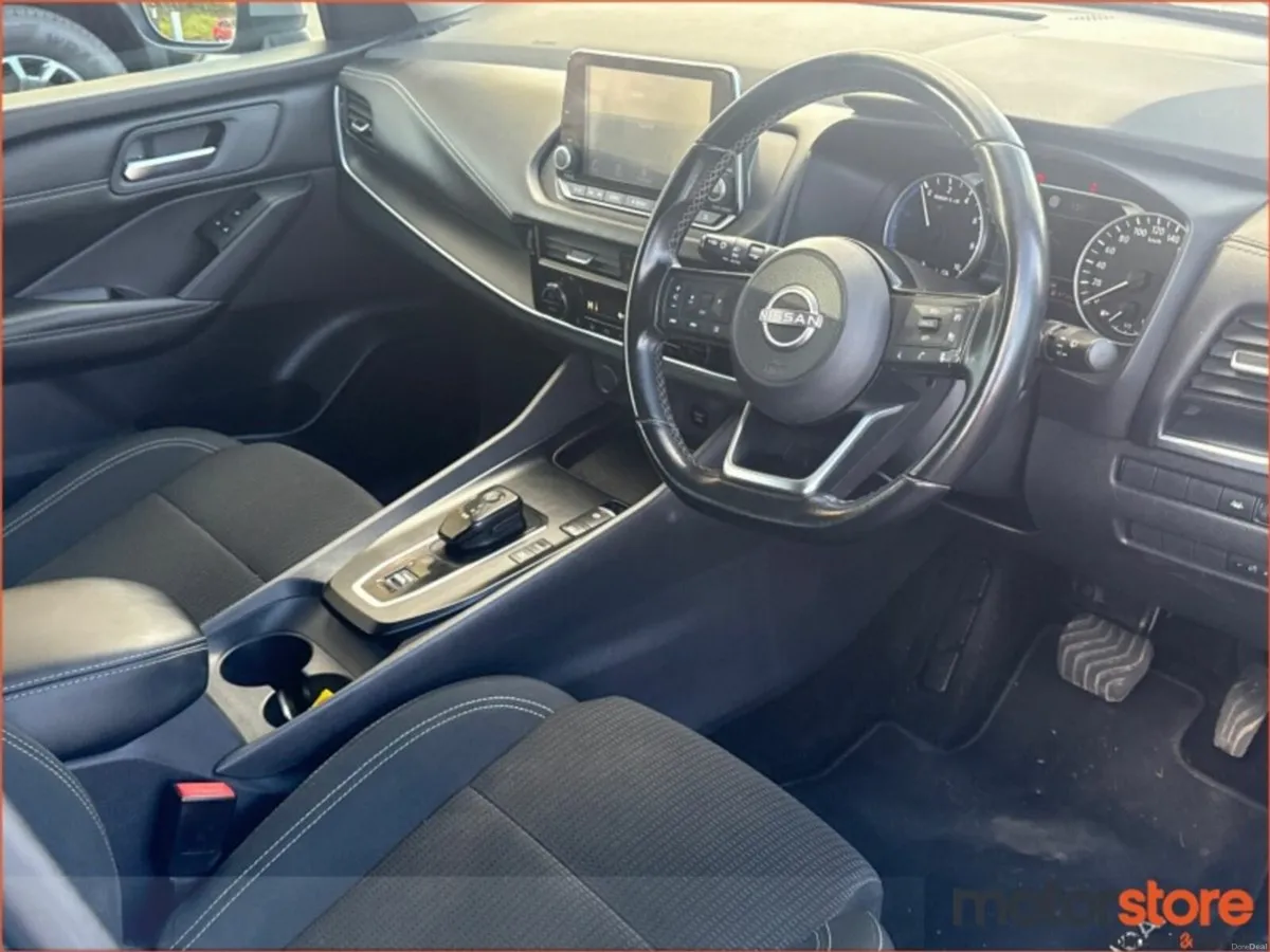 Nissan Qashqai ePOWER LIKE NEW CONDITION - Image 3
