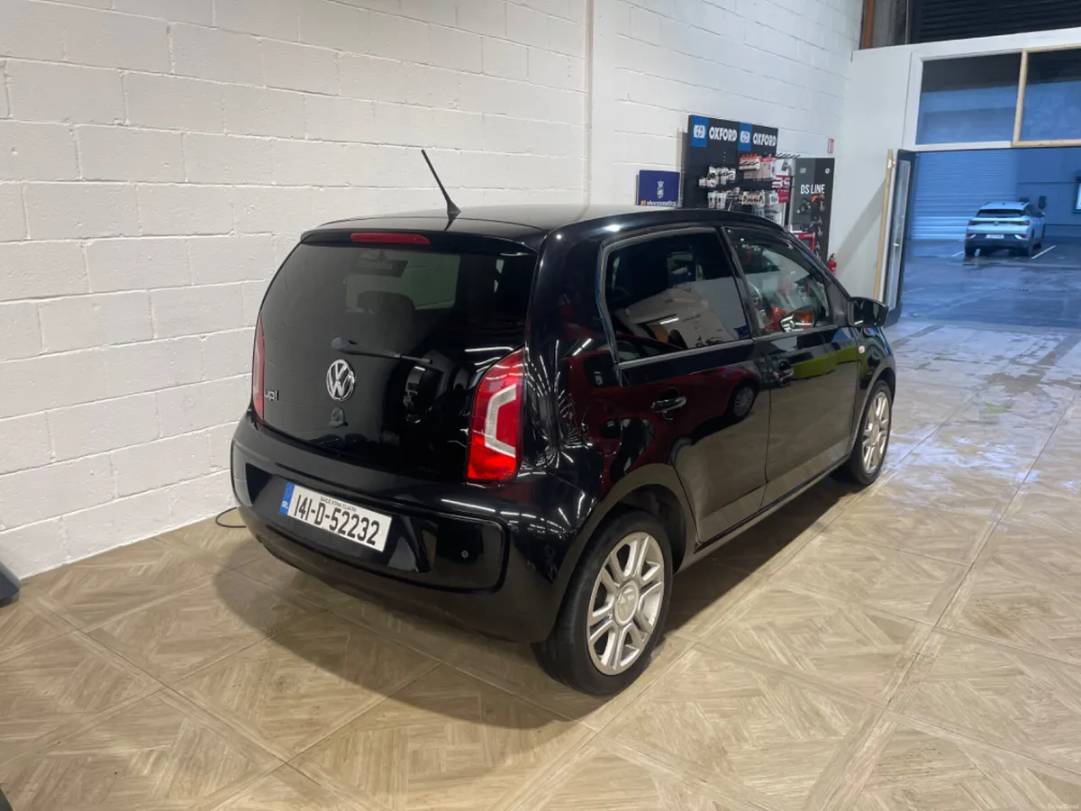 Volkswagen up! 2014 1.0 Petrol Automatic - Image 3