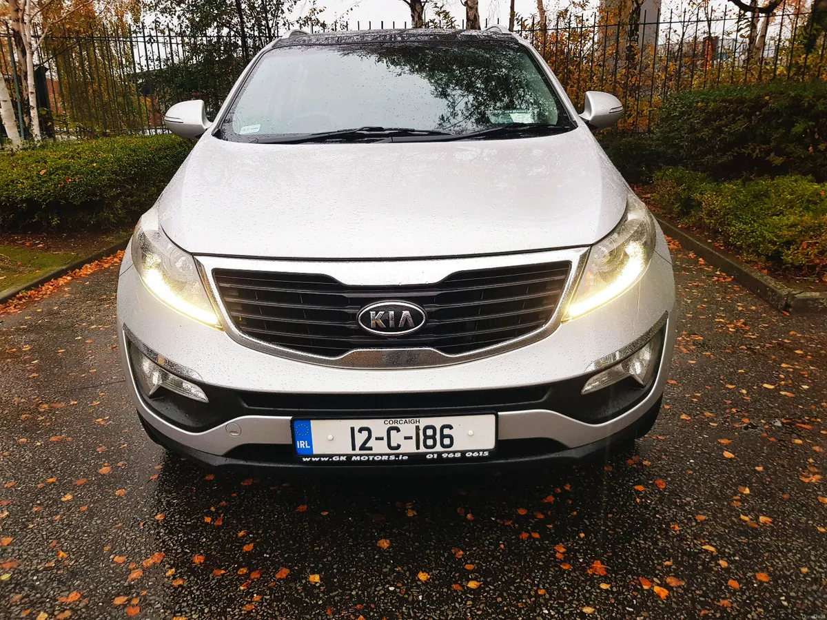 12 KIA SPORTAGE H-Spec ServHist Warranty V.Clean 3 - Image 2
