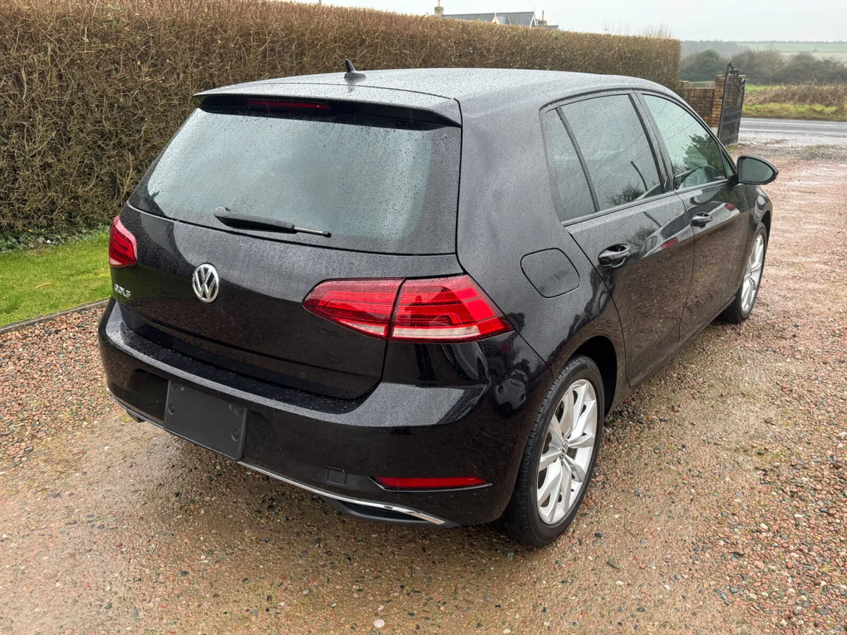 182 Volkswagen Golf Comfortline 1.2 DSG - Image 4