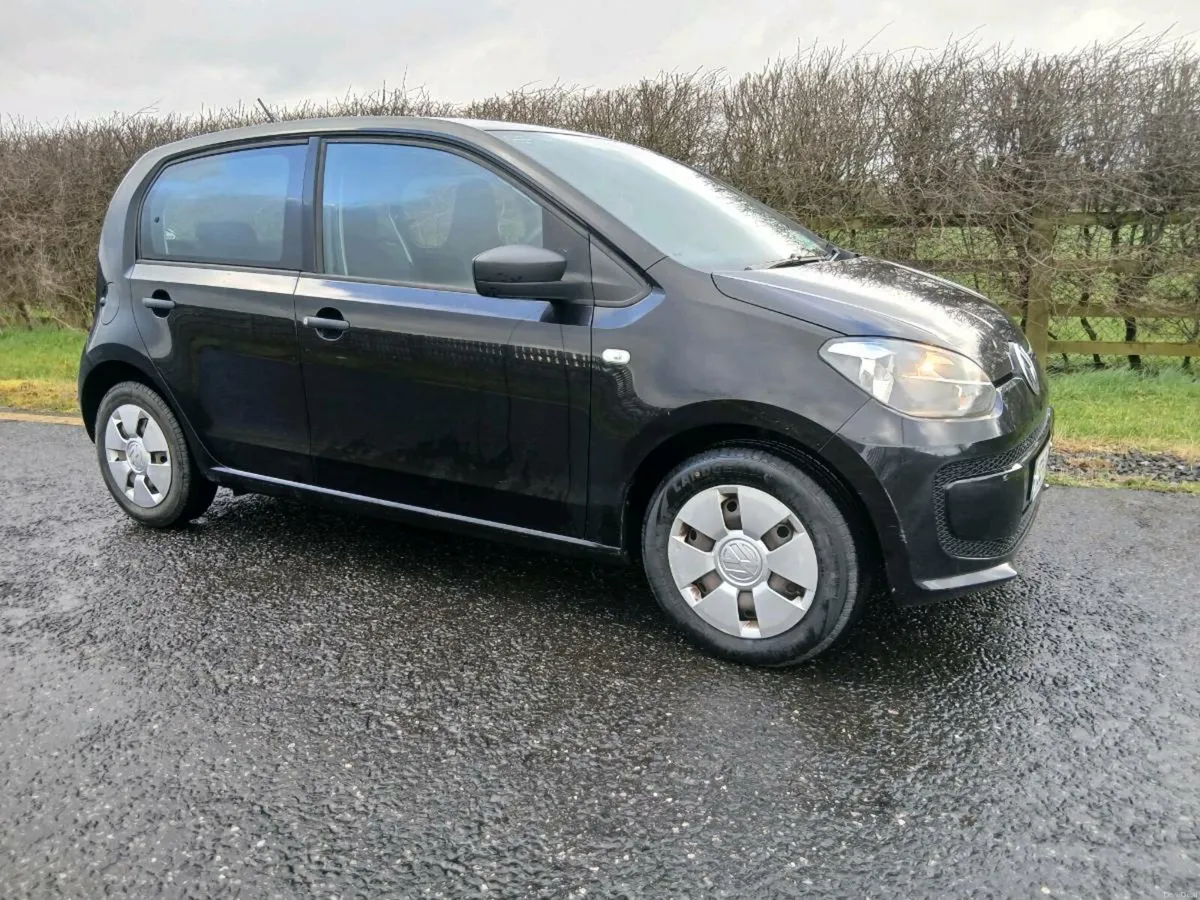 132 VOLKSWAGEN UP 1.0 60PS - Image 1