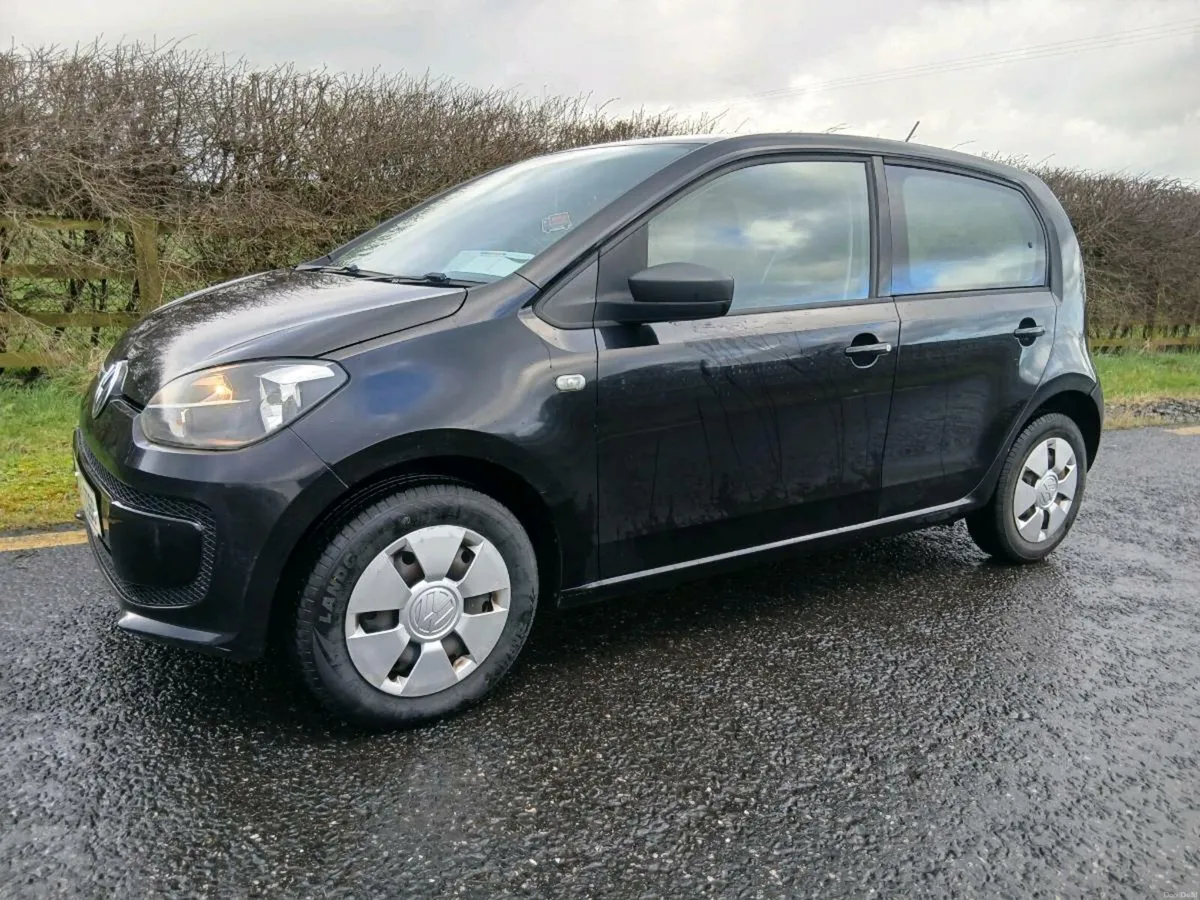 132 VOLKSWAGEN UP 1.0 60PS - Image 2