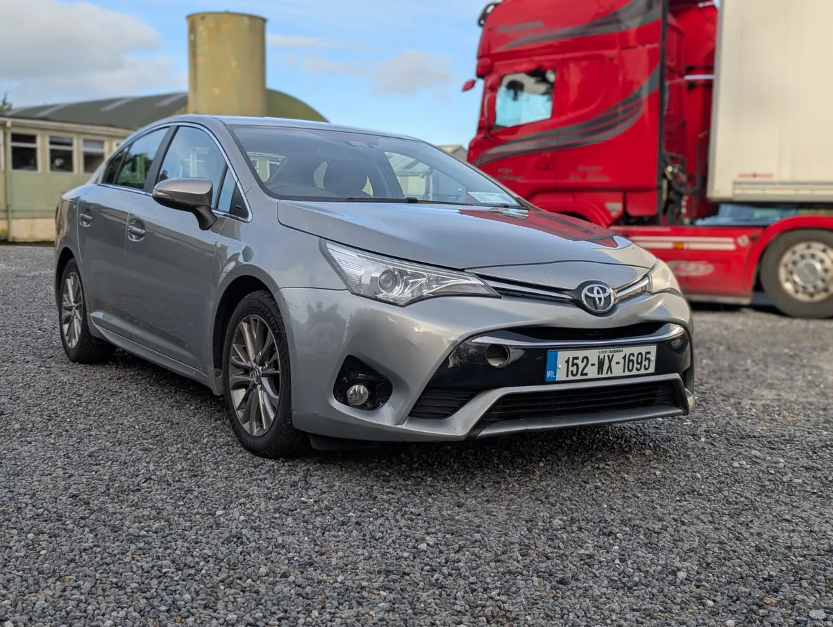 2015 Toyota Avensis 1.6 Diesel Luna - Image 1