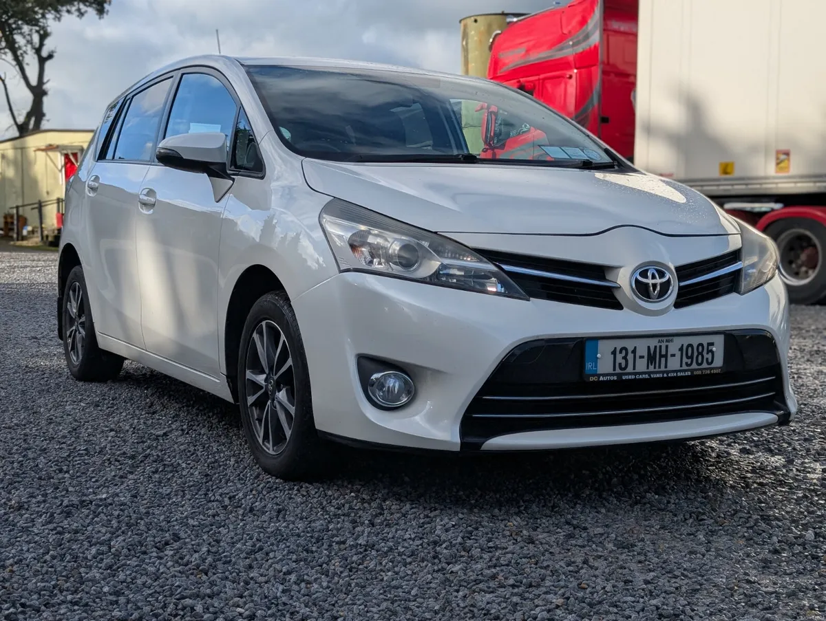 2013 Toyota Verso 2.0 Diesel Aura - Image 1