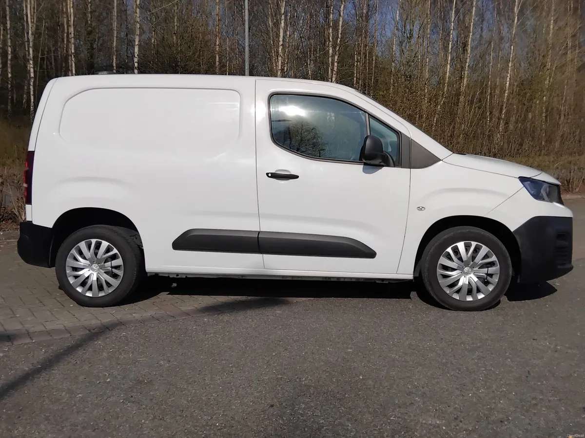 Cars and vans wanted. - Image 3