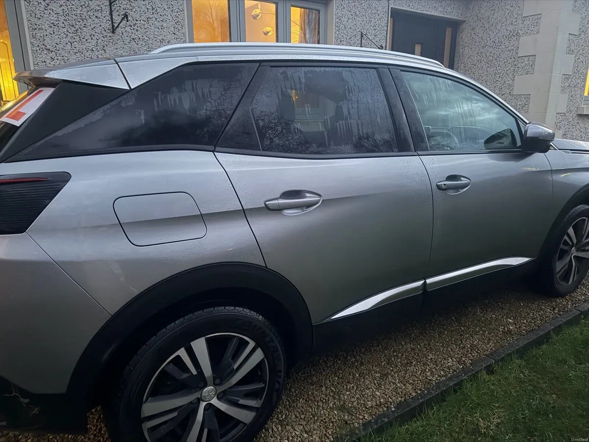 Peugeot 3008 2019 - Image 3