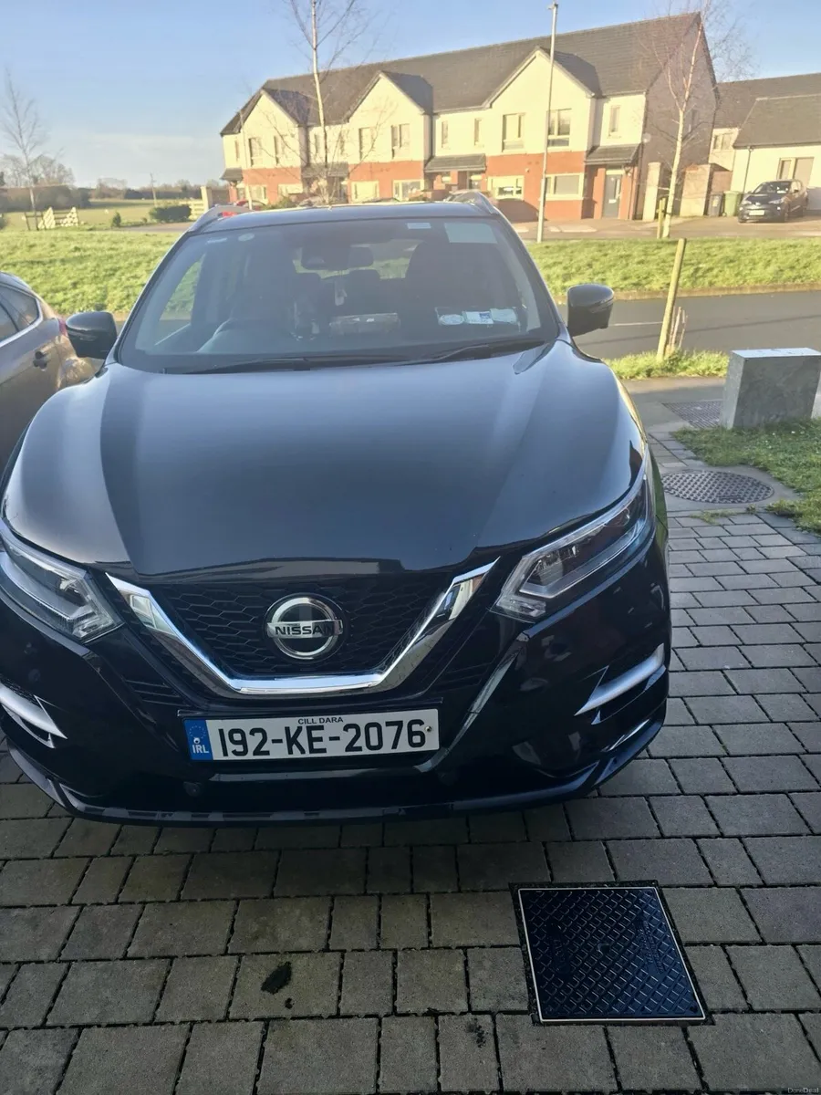 Nissan Qashqai 1.3 petrol Automatic - Image 1