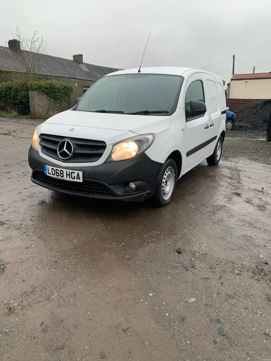 2018 Mercedes Citan - Image 2