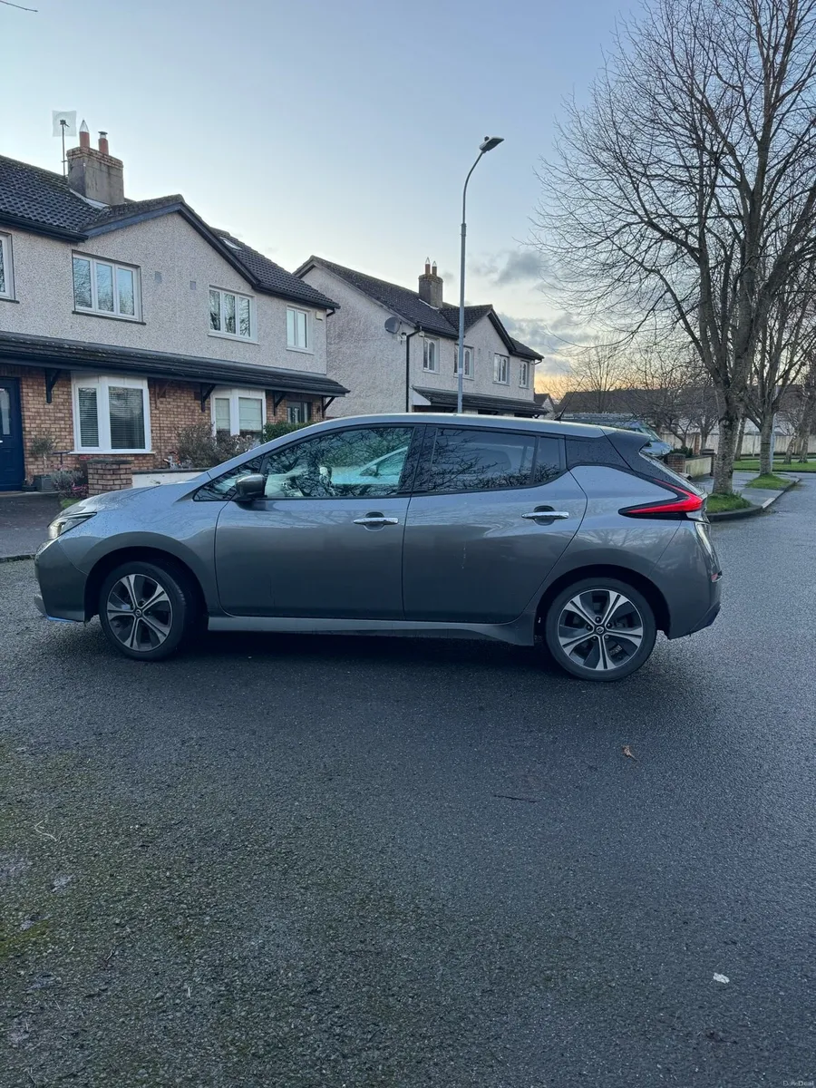 Nissan Leaf EV 2020 - Image 2