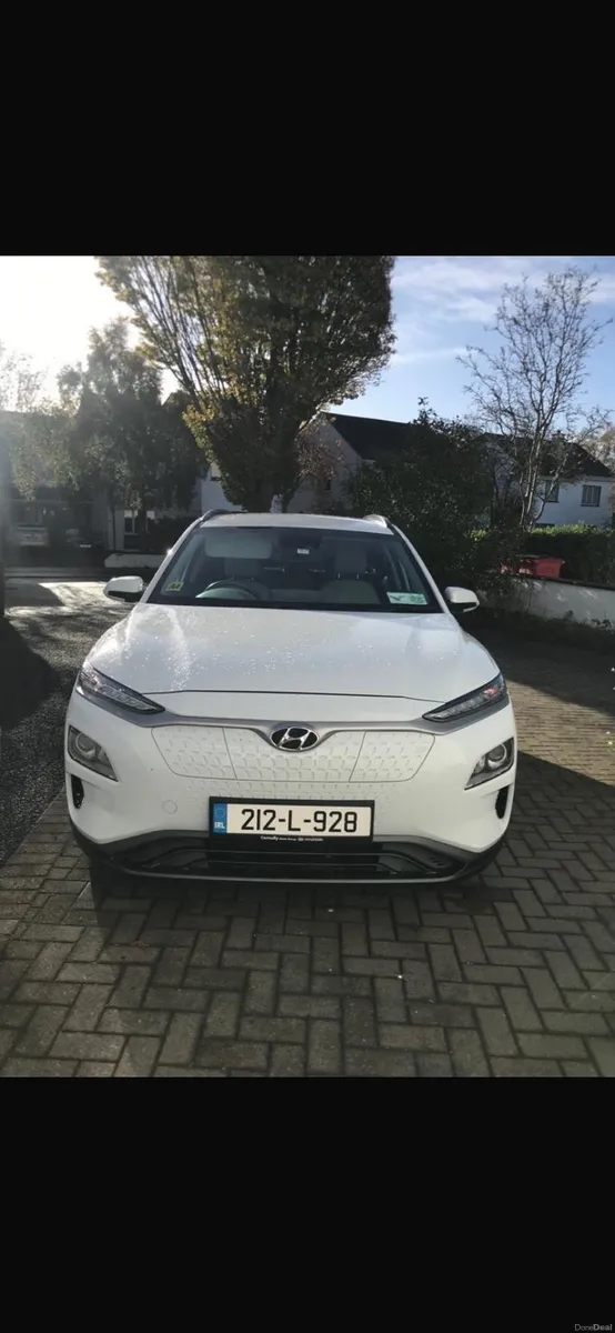 Hyundai Kona Electric Full Hyundai Service History - Image 2