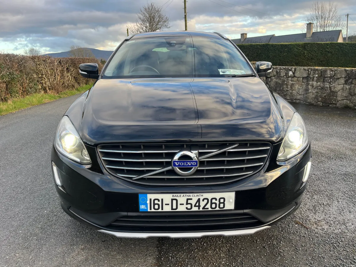 Volvo XC60 2016 - Image 2
