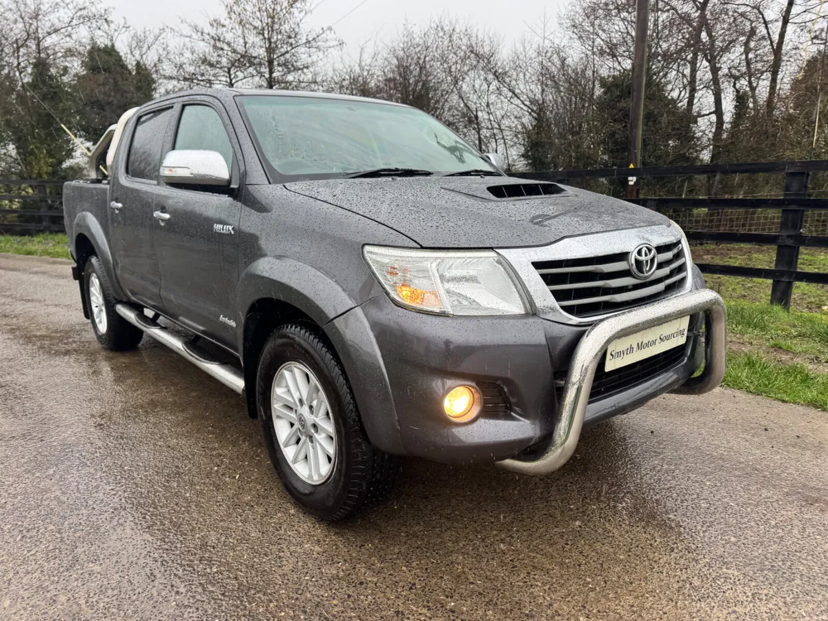 161 Toyota Hilux Invincible 3.0L****NO VAT - Image 3